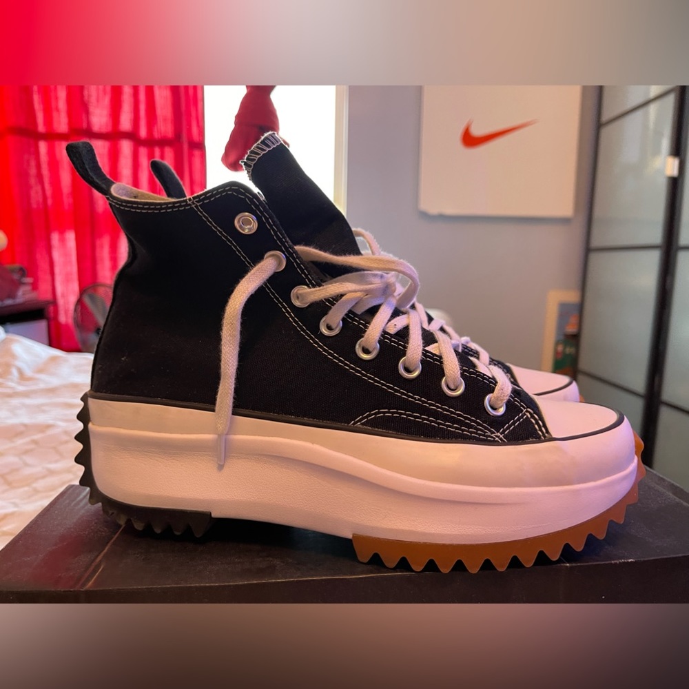 Converse Chunky Sole Size 9